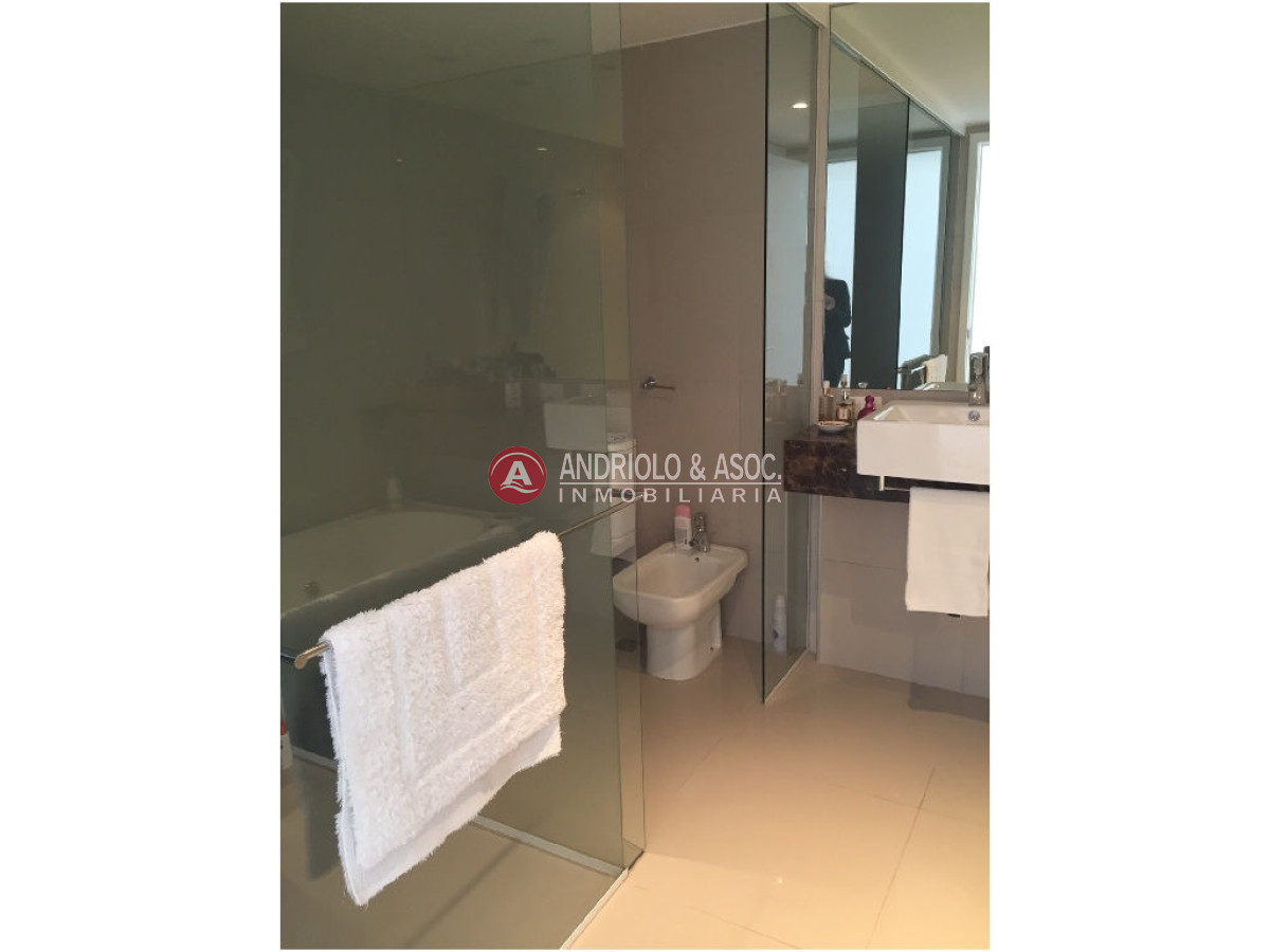 Apartamento ID.3407 - apartamento en primera linea de playa brava 