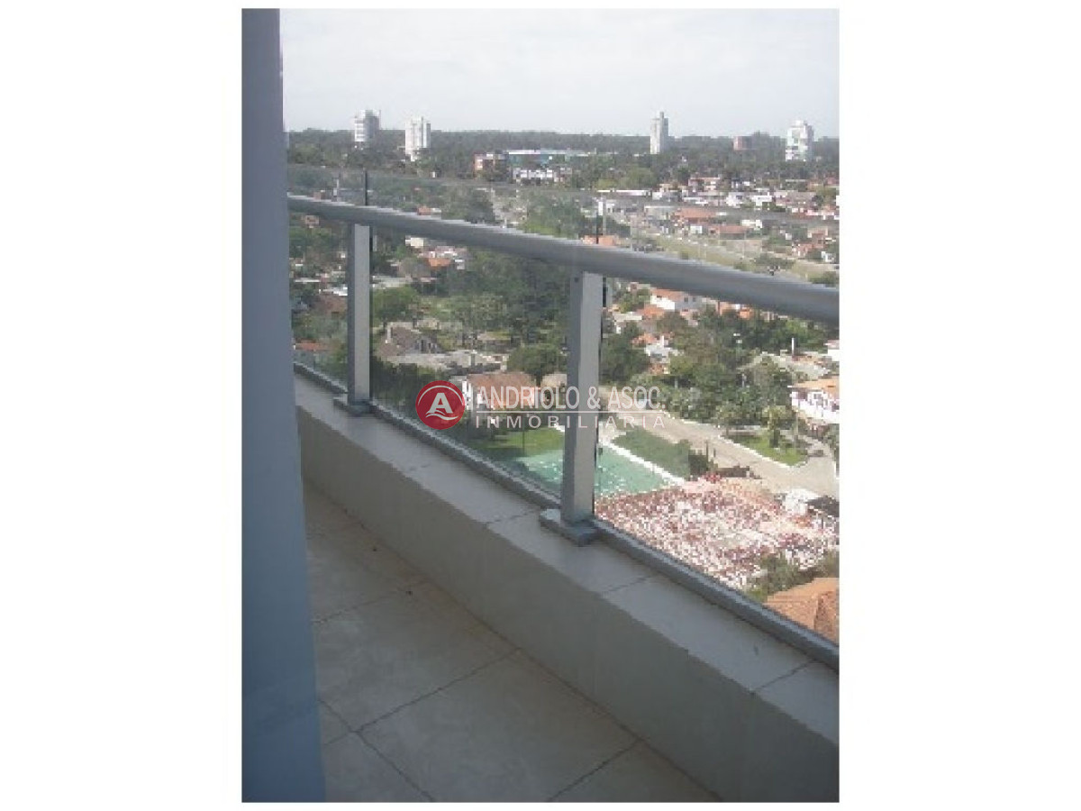 Apartamento ID.3677 - Apartamento en Punta del Este, Mansa
