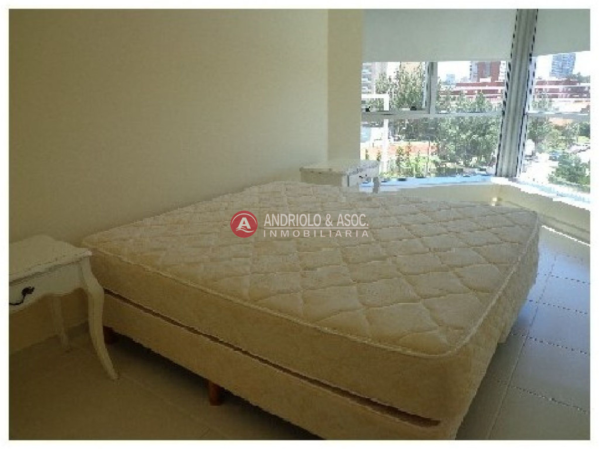 Apartamento ID.3696 - Apartamento en Punta del Este, Mansa
