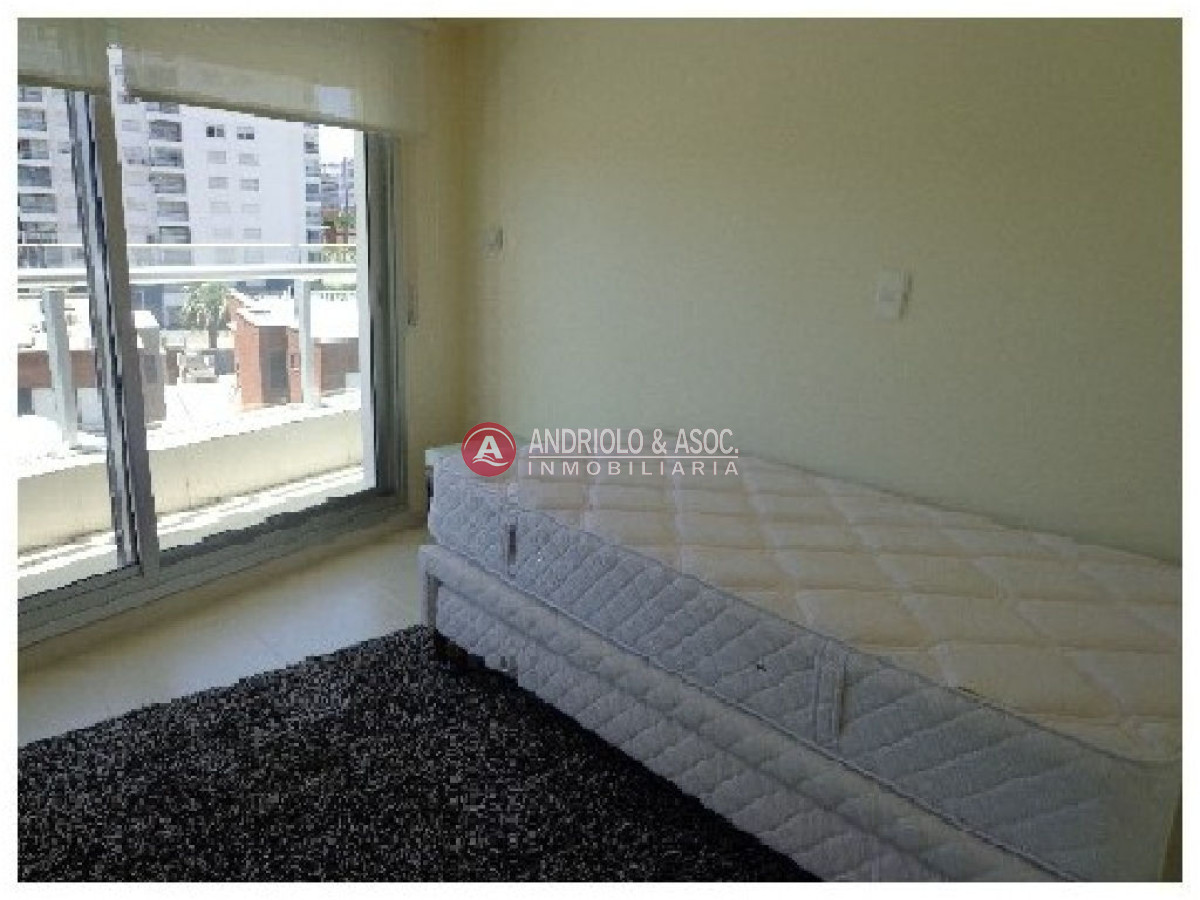Apartamento ID.3696 - Apartamento en Punta del Este, Mansa