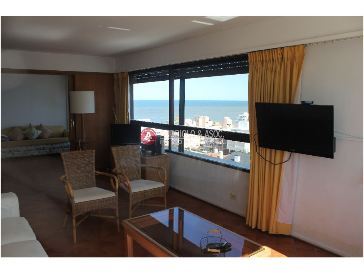 Apartamento ID.3869 - Apartamento en Punta del Este, Península