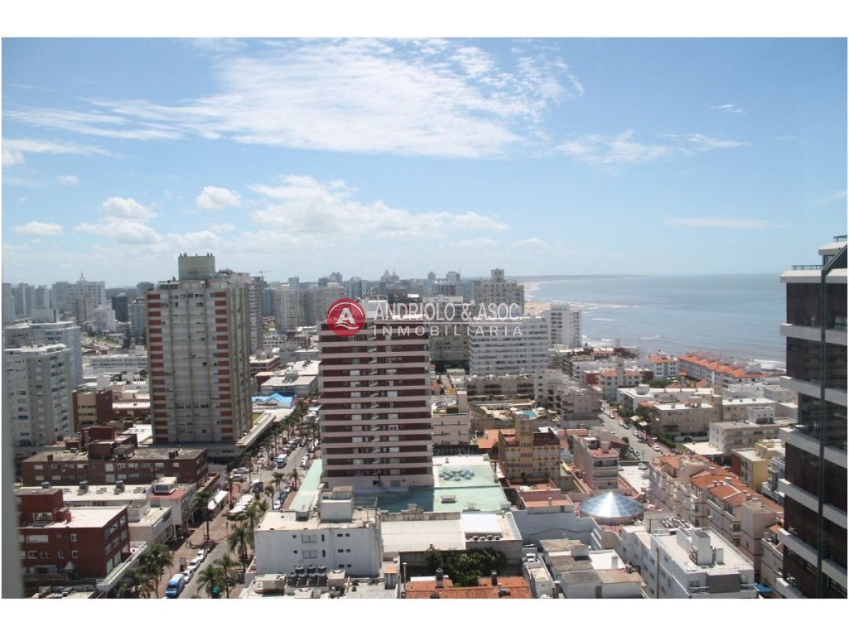 Apartamento ID.4044 - piso alto en Península, hermosa vista 