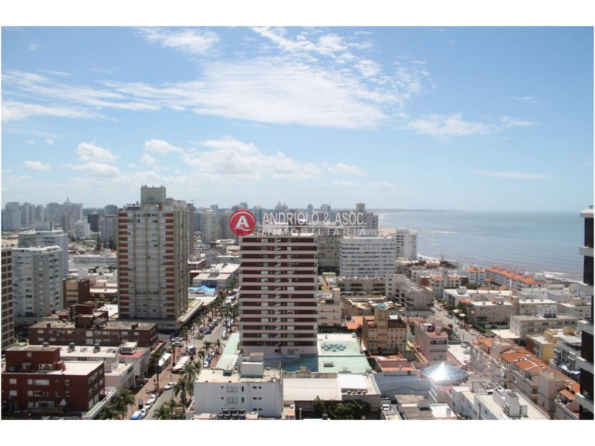 Apartamento ID.4044 - piso alto en Península, hermosa vista 