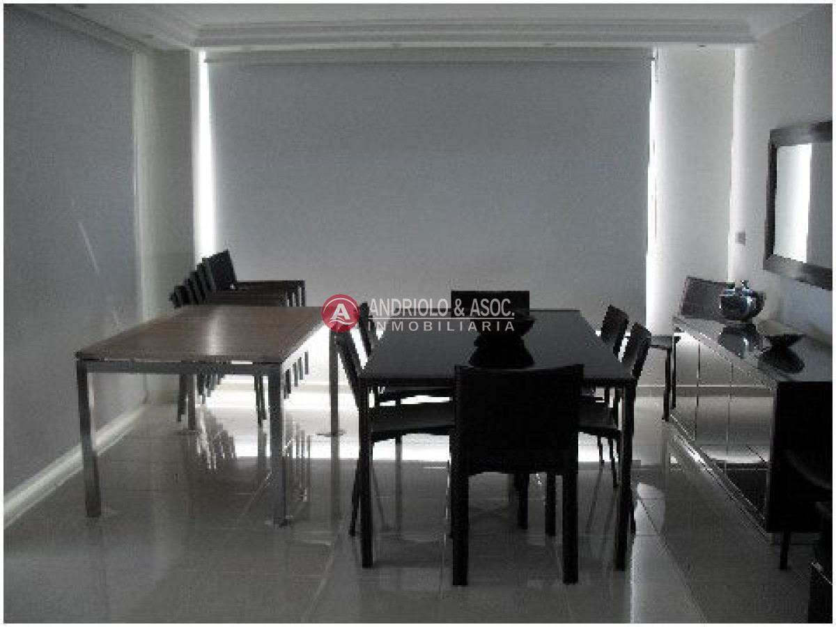 Apartamento ID.480 - primera linea de playa mansa, hermosa vista al mar y a la bahía de punta del este 