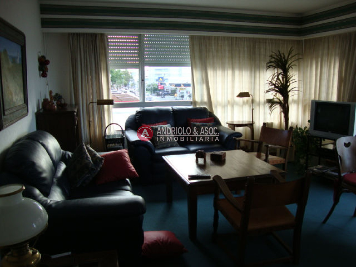 Apartamento ID.63 - Apartamento en Punta del Este, Península