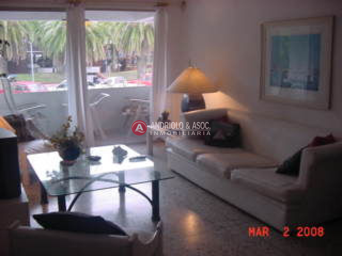 Apartamento ID.882 - Apartamento en Punta del Este, Península