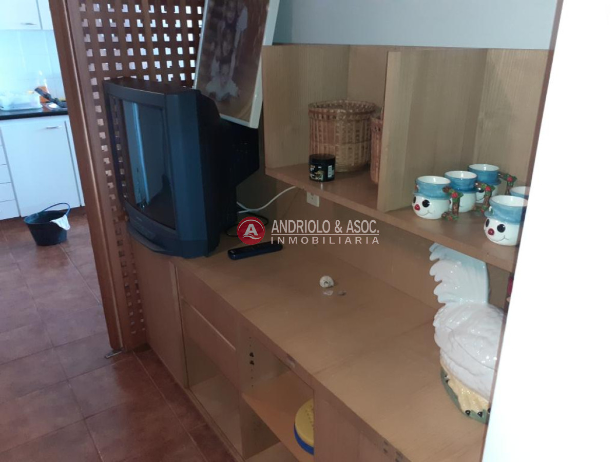 Apartamento ID.8697 - Apartamento de gran dimensiones en torre de categoría 