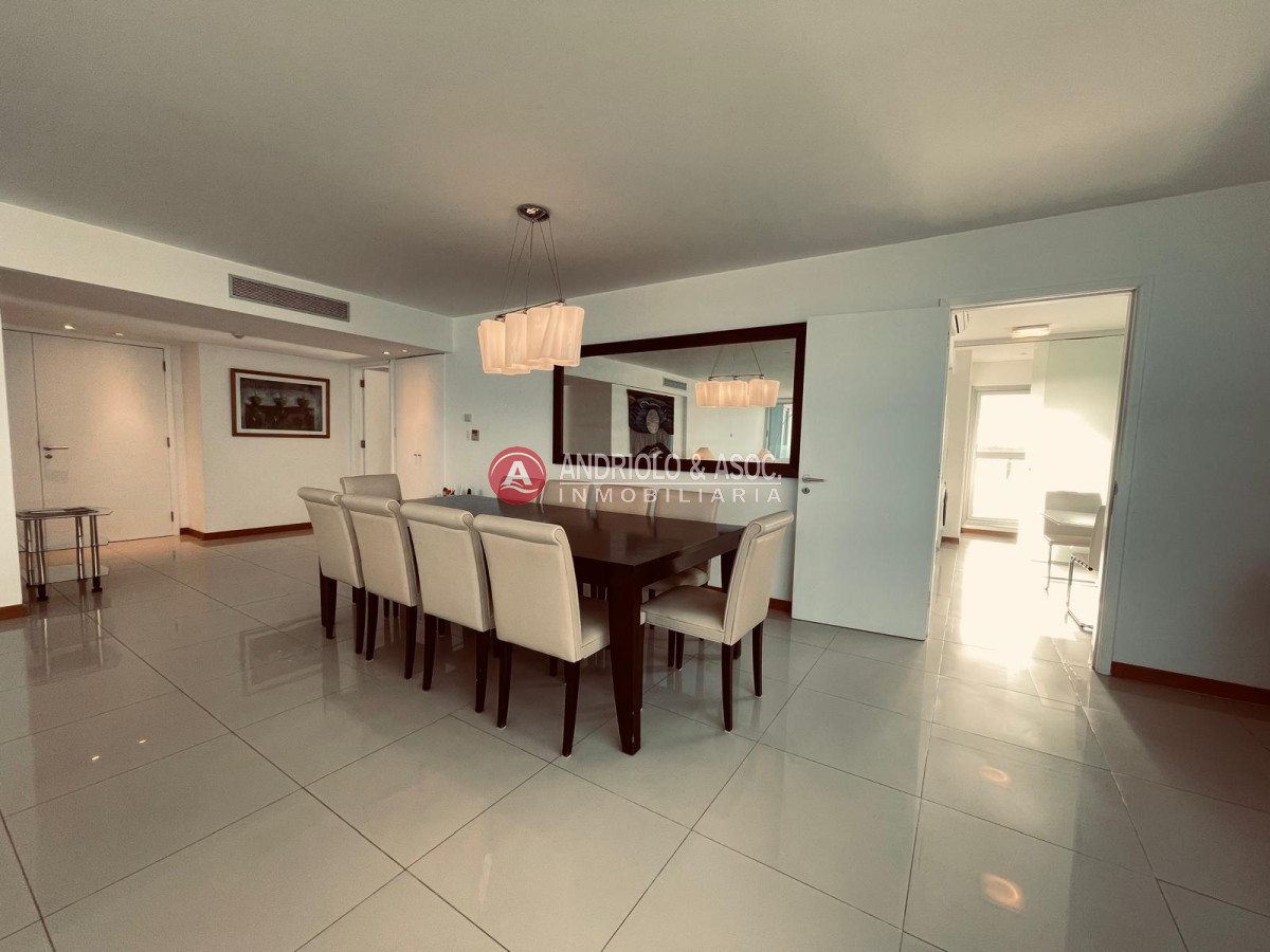 Apartamento ID.8143 - Apartamento en Punta del Este