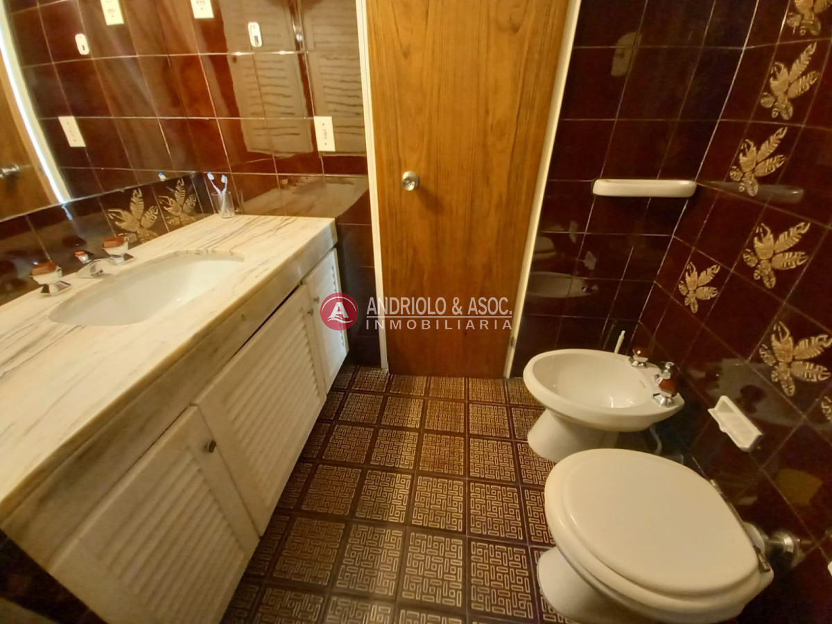 Apartamento ID.2427 - oportunidad en zona de Península !!!! 