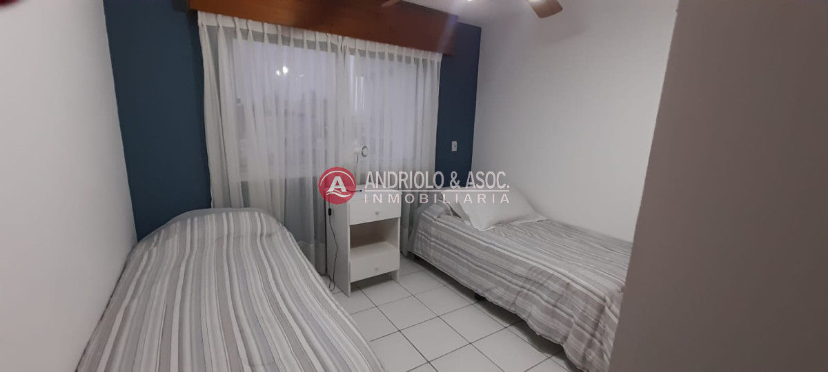 Apartamento ID.8201 - VENTA DE APARTAMENTO 2 DORMITORIOS A METROS DE PLAYA MANSA