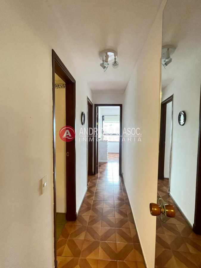 Apartamento ID.8522 - Oportunidad amplió apartamento 