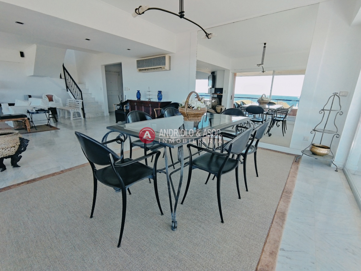 Apartamento ID.285 - ALQUILER POR TEMPORADA HERMOSO APARTAMENTO DUPLEX PRIMERA LINEA BRAVA