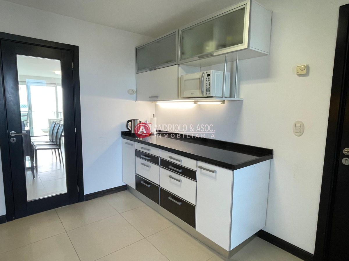 Apartamento ID.9745 - Apartamento en Punta del Este