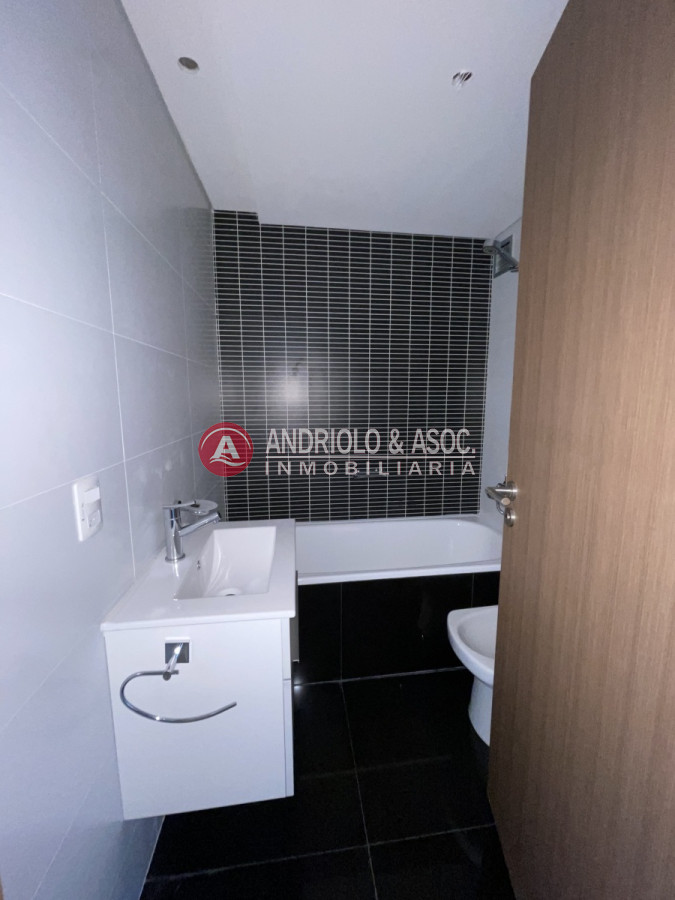 Apartamento ID.7915 - VENTA DE APARTAMENTO A METROS DE PLAYA BRAVA A ESTRENAR