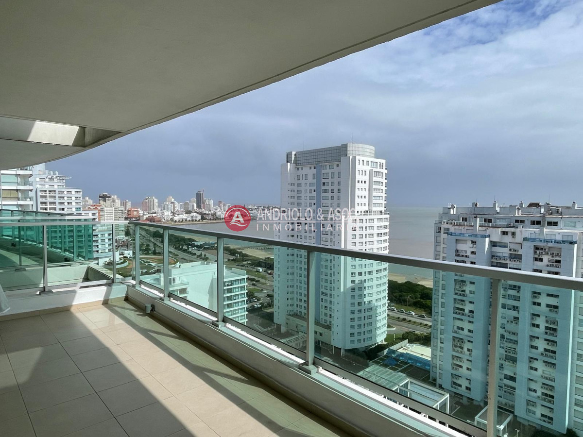 Apartamento ID.9682 - Apartamento en Punta del Este 