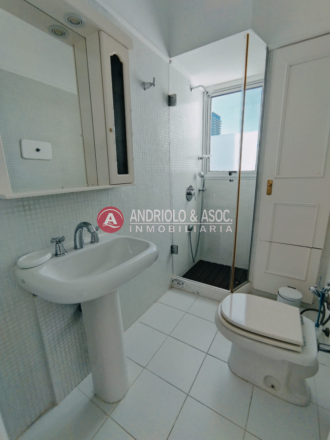 Apartamento ID.285 - ALQUILER POR TEMPORADA HERMOSO APARTAMENTO DUPLEX PRIMERA LINEA BRAVA