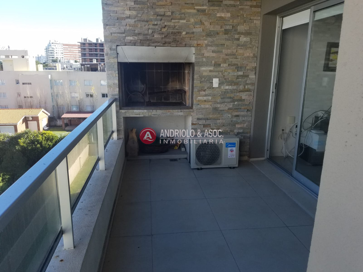 Apartamento ID.2834 - apartamento en zona de Aidy Grill con parrillero en Terraza