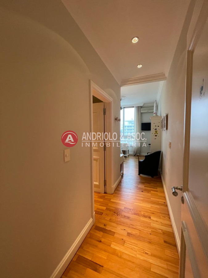 Apartamento ID.8793 - Penthouse en primera línea  