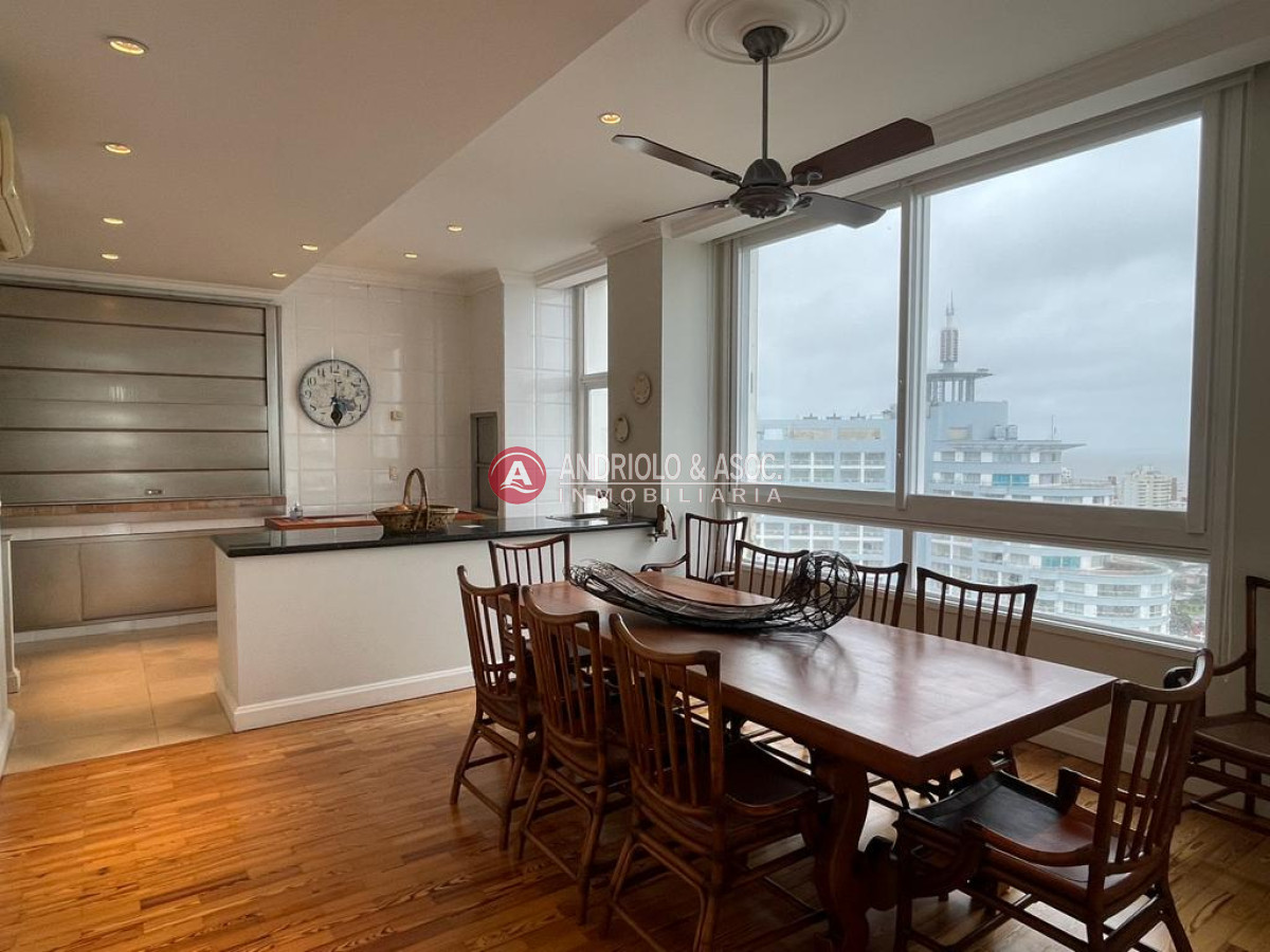 Apartamento ID.8793 - Penthouse en primera línea  