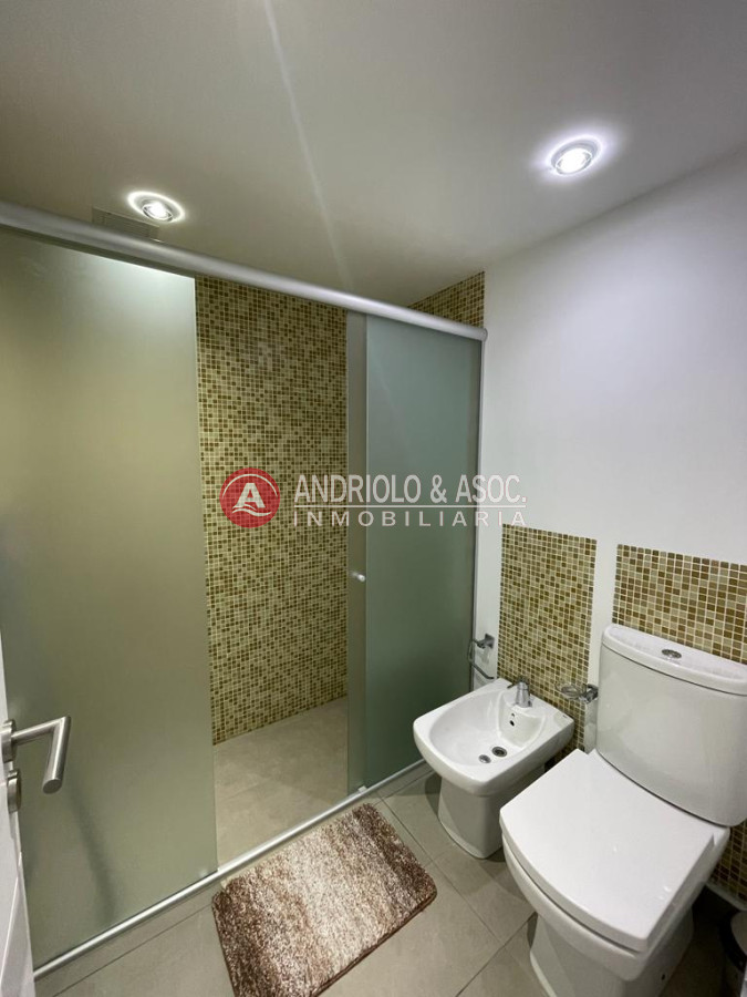Apartamento ID.8106 - Apartamento en oportunidad en torre de categoría 