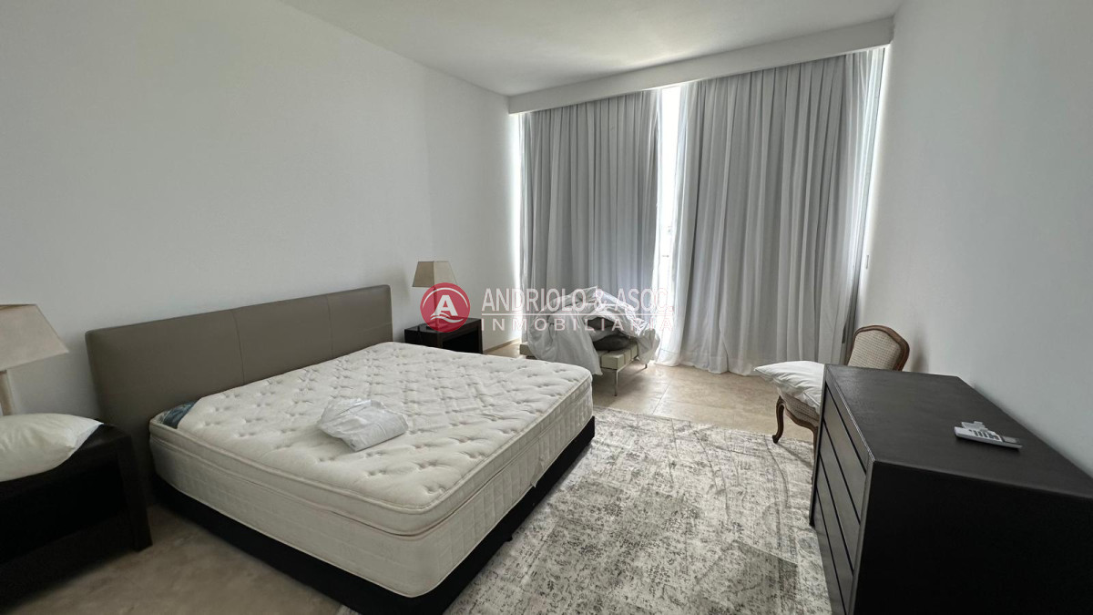 Apartamento ID.9357 - Penthouse en la Barra 