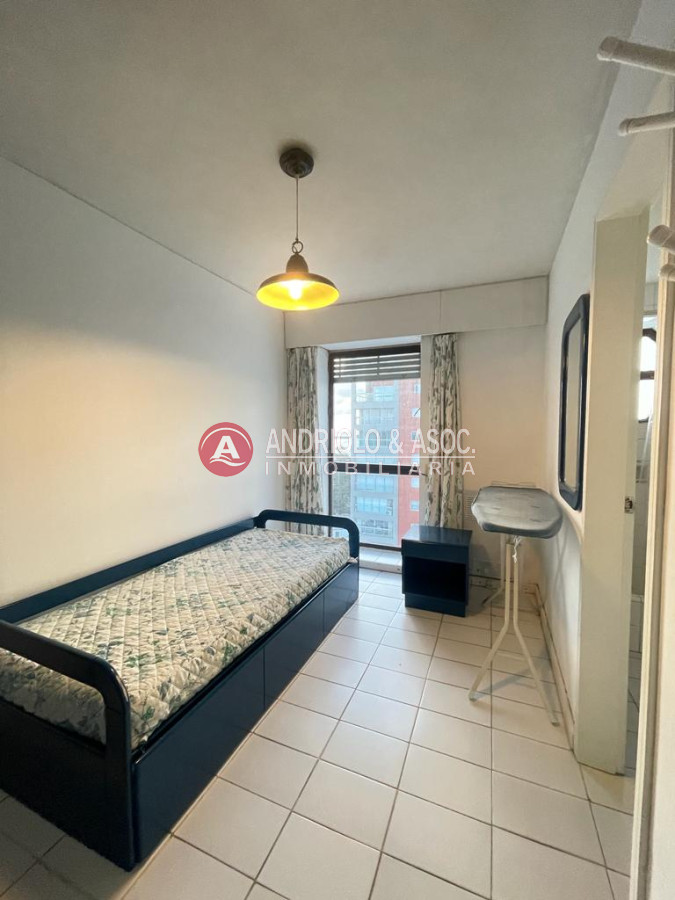 Apartamento ID.8571 - Apartamento en torre de categoría 