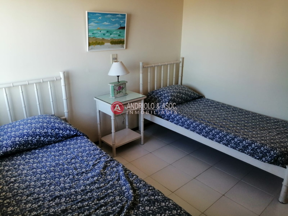 Apartamento ID.6705 - apartamento en venta y alquiler, parada 1 primera línea de playa brava 