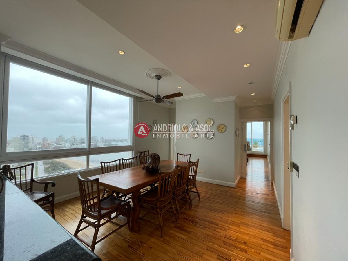 Apartamento ID.8793 - Penthouse en primera línea  