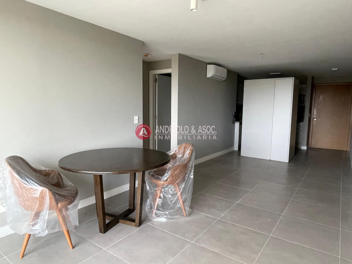 Apartamento en Punta del Este - AND9131A