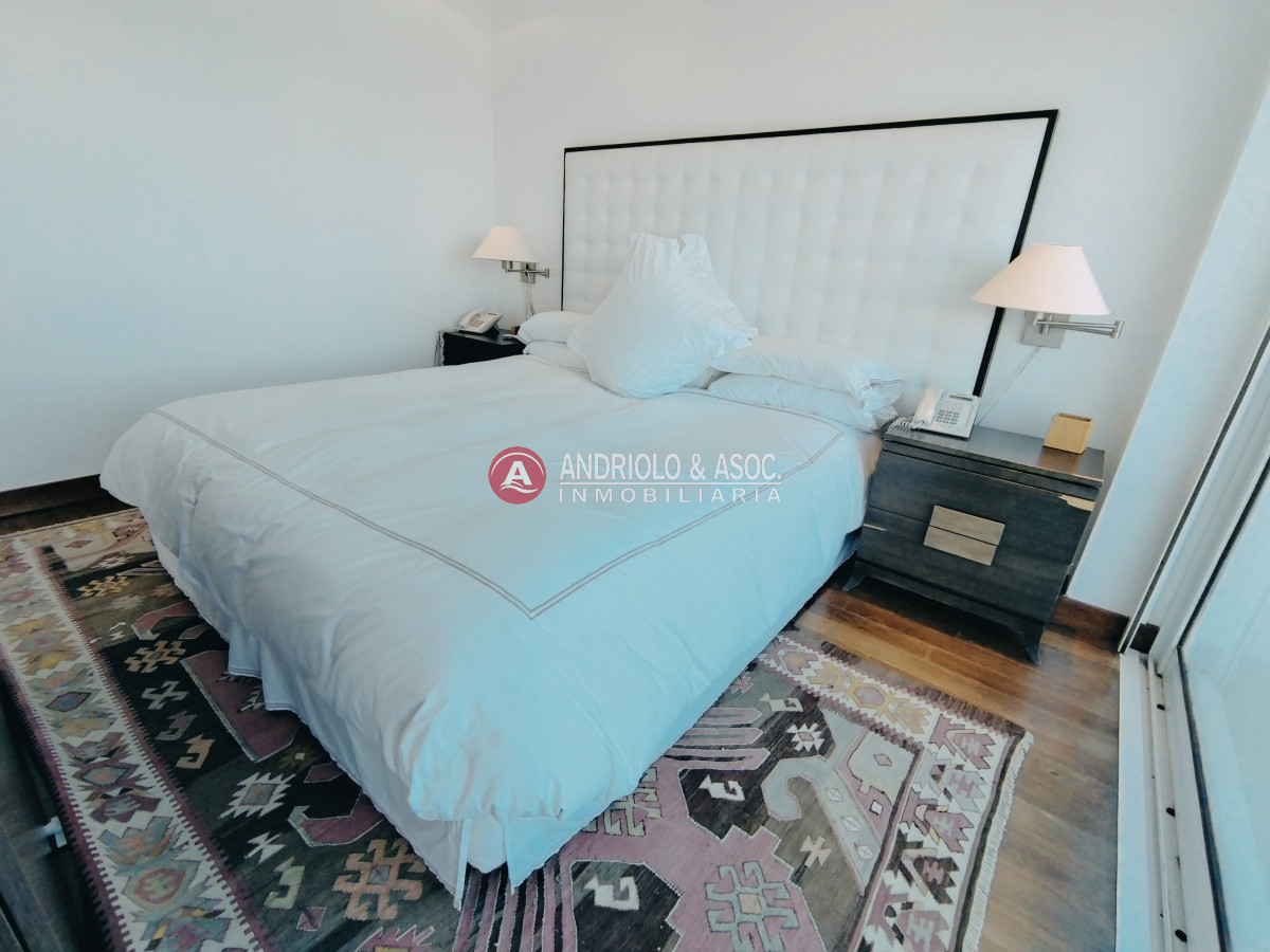 Apartamento ID.309 - ALQUILER HERMOSO DUPLEX EN PRIMERA LINEA BRAVA