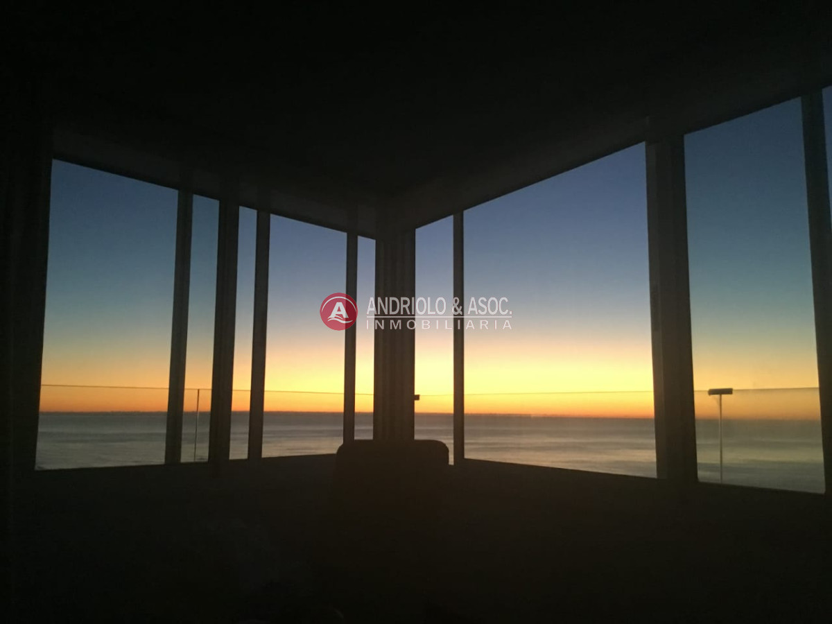 APARTAMENTO DE CATEGORIA EN PRIMERA LINEA BRAVA - AND1192A