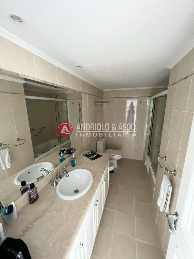 Apartamento ID.8819 - Apartamento en primera línea 