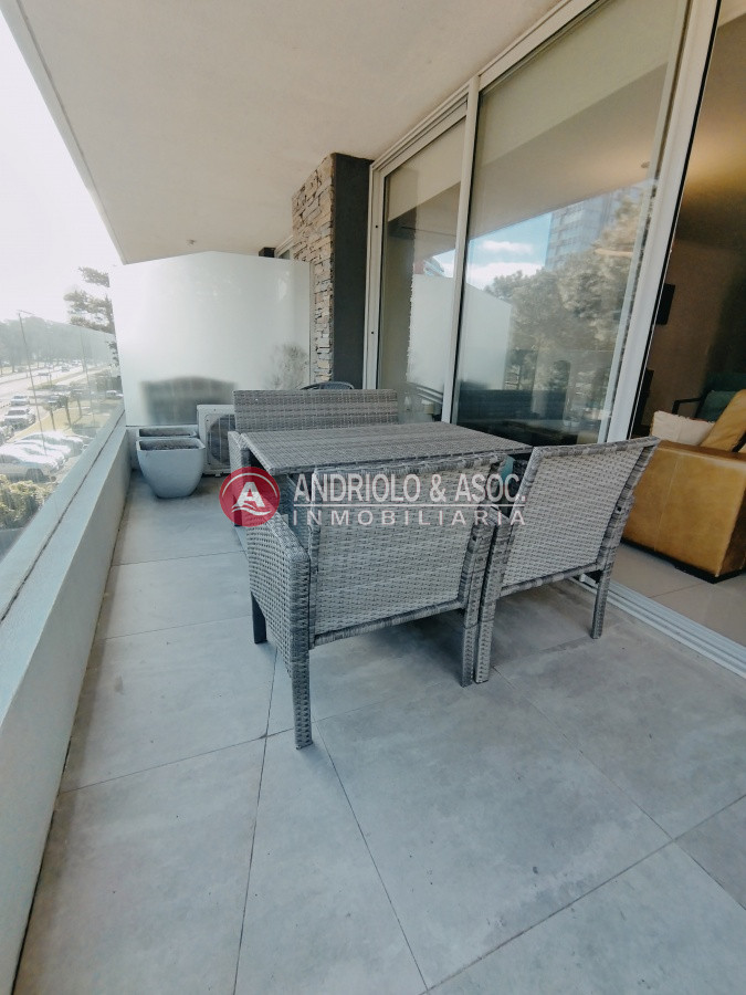 Apartamento ID.8064 - VENTA APARTAMENTO EN ROOSEVELT 2 DORMITORIOS EN SUITE.