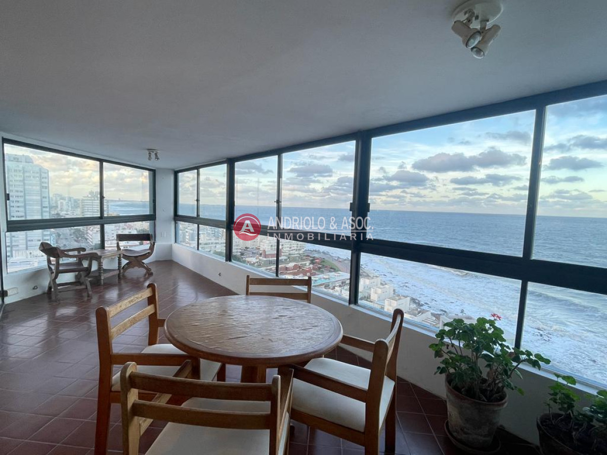 Apartamento ID.8571 - Apartamento en torre de categoría 