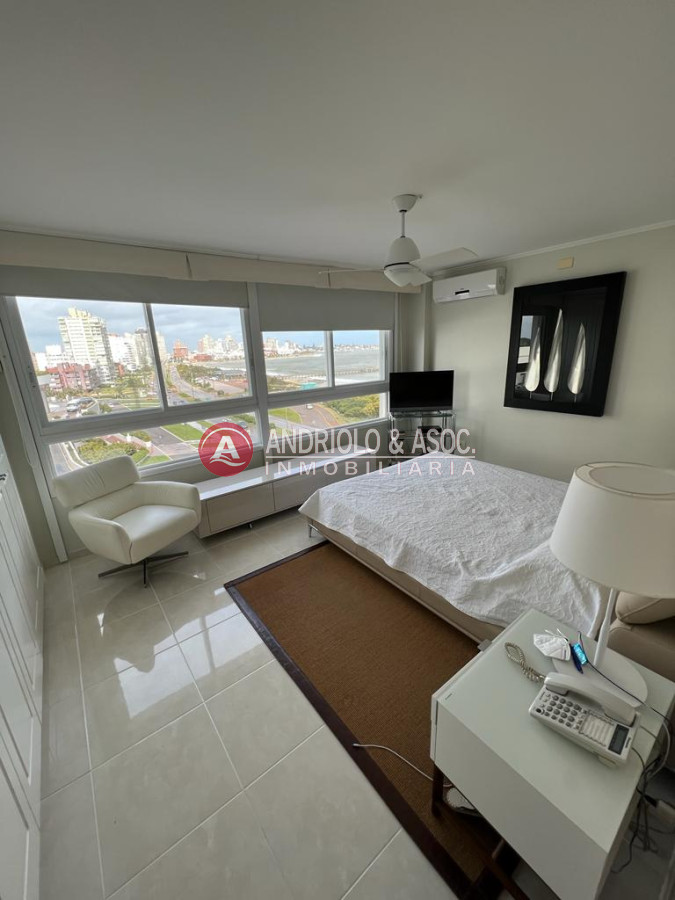 Apartamento ID.8819 - Apartamento en primera línea 