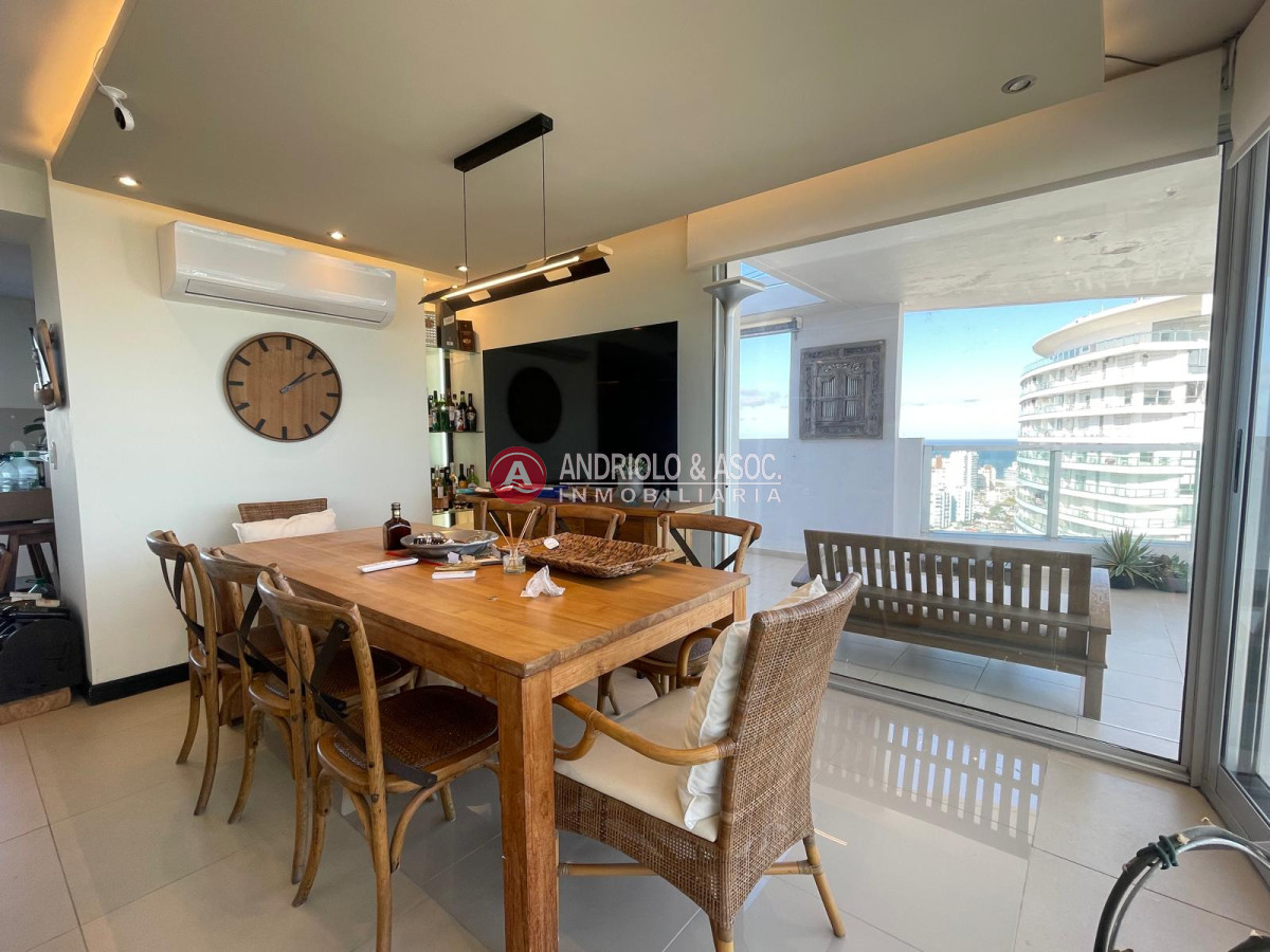 Apartamento ID.9815 - Penthouse en Punta del Este 