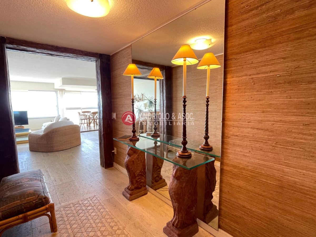 Apartamento ID.3928 - apartamento en primera linea de playa mansa 