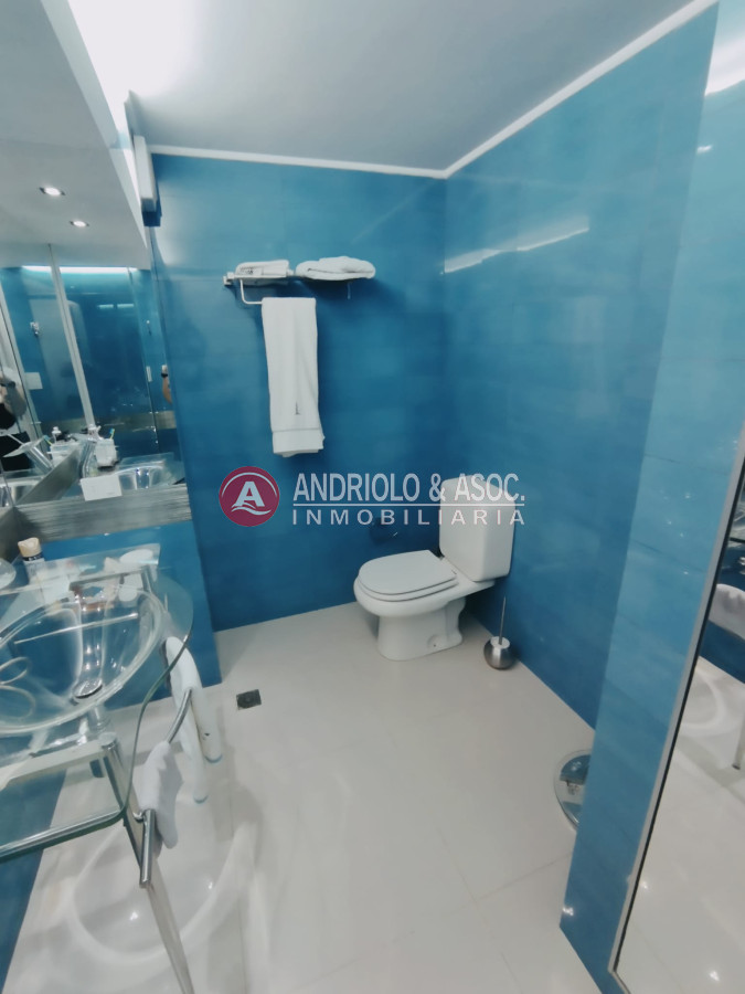 Apartamento ID.7666 - VENTA DE APARTAMENTO DE 3 DORMITORIOS Y DEPENDENCIA CON VISTA A LA MANSA