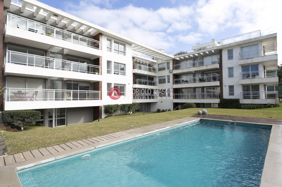 Apartamento ID.8286 - Apartamento en Punta del Este, Brava
