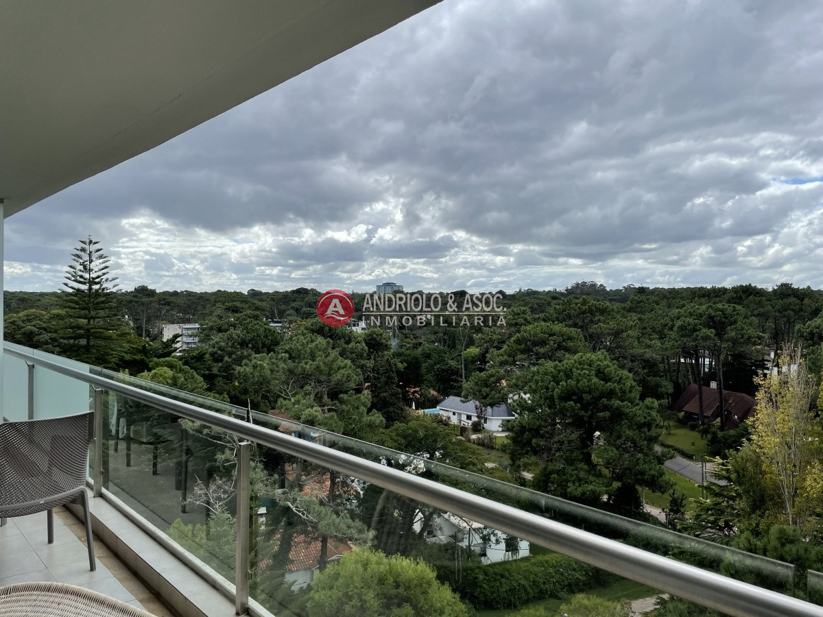 Apartamento ID.8467 - Apartamento en la mejor zona de Punta del este 