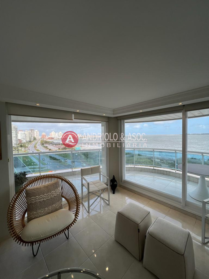 Apartamento ID.8819 - Apartamento en primera línea 