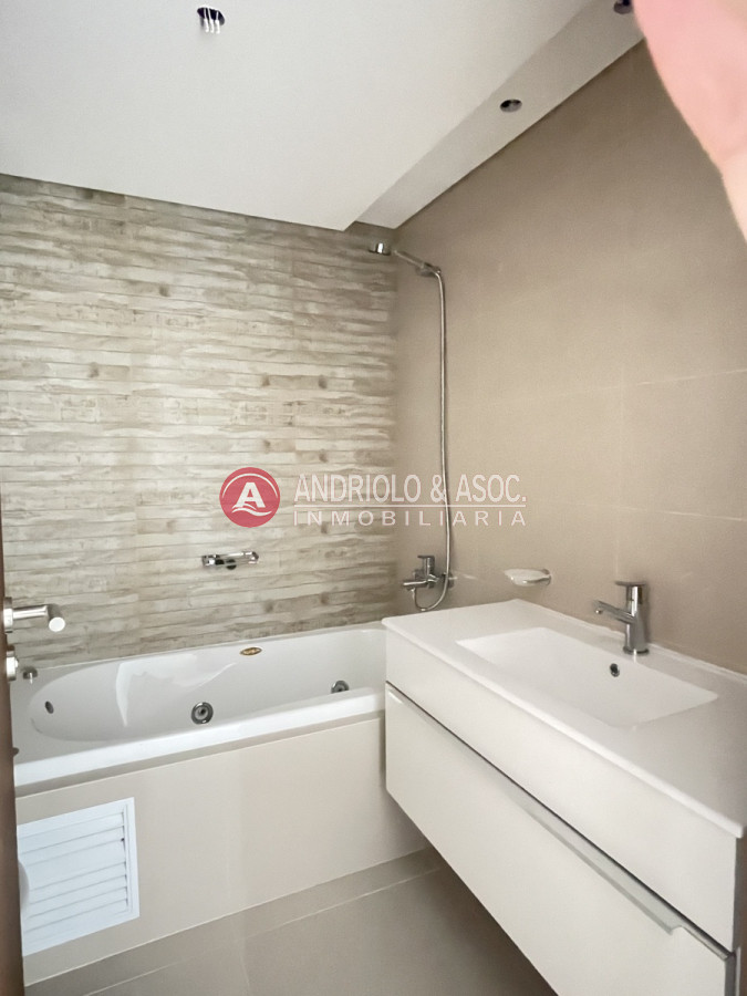 Apartamento ID.7915 - VENTA DE APARTAMENTO A METROS DE PLAYA BRAVA A ESTRENAR