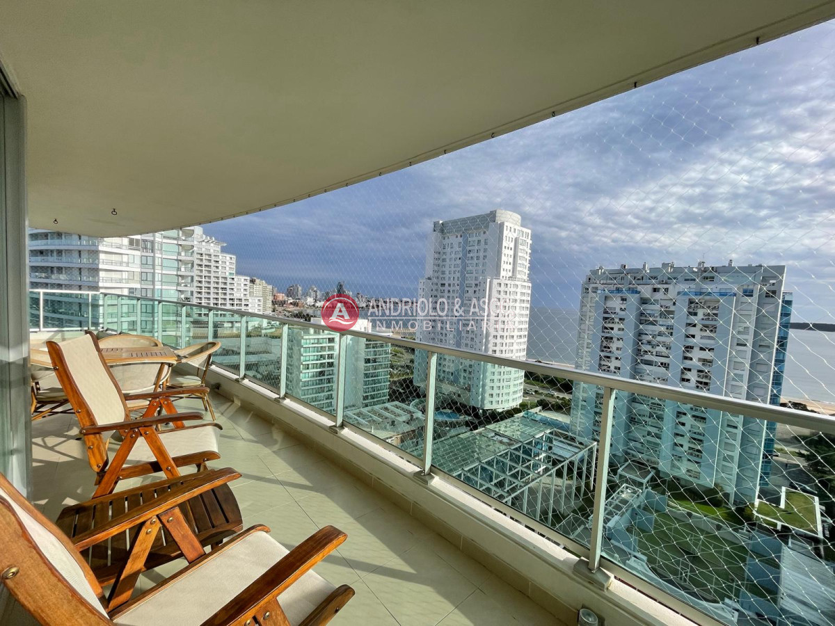 Apartamento ID.9745 - Apartamento en Punta del Este