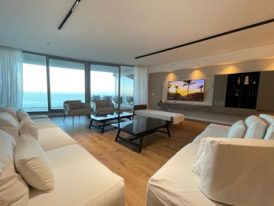 Apartamento en Trump 