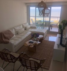 ALQUILER DE TEMPORADA APARTAMENTO FRENTE A PLAYA BRAVA