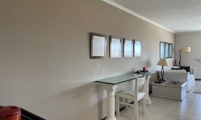 hermosa propiedad de 4 dormitorios, 5 baños y 3 suites