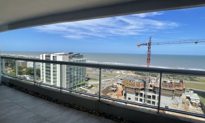 VENTA DE APARTAMENTO A METROS DE PLAYA BRAVA A ESTRENAR