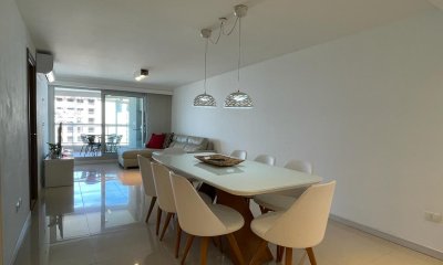 Apartamento en torre de categoría