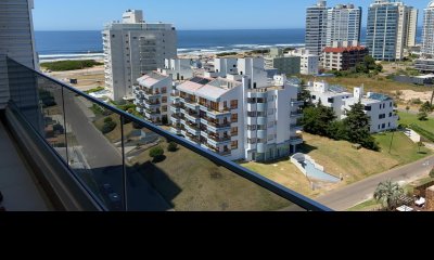 apartamento en playa brava hermosa vista al mar