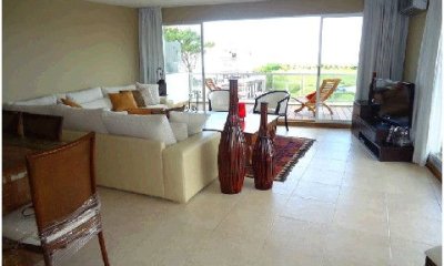 Apartamento en Punta del Este, Mansa